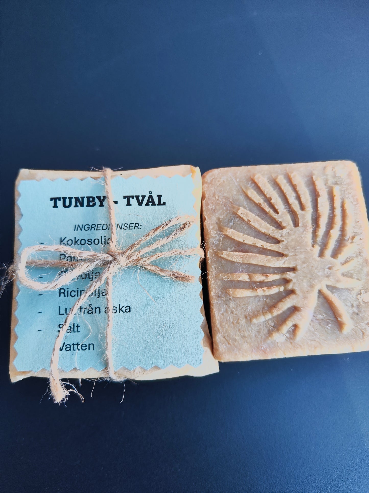 Tvål hemmagjord från naturen 100gr